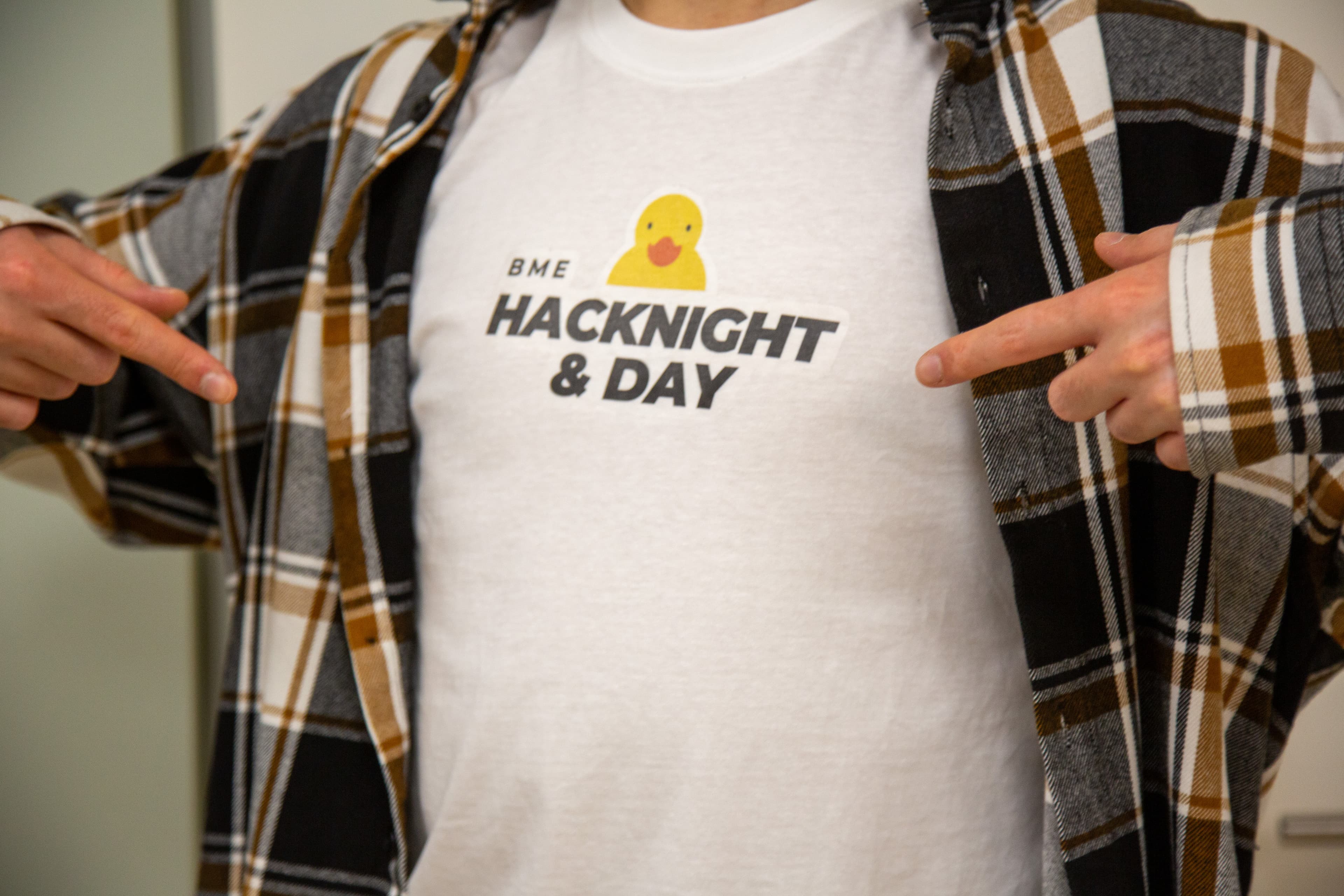 Hackathon moment 5